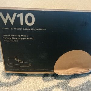 Allbirds Wool Sneakers - Black and Gray